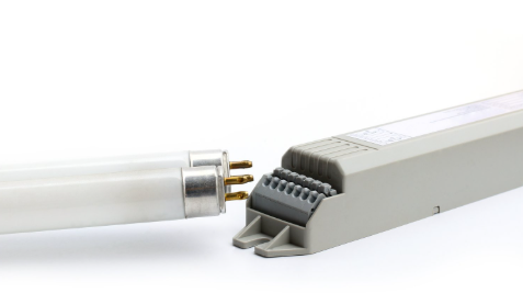 Electronic Ballast vs. Magnetic Ballast